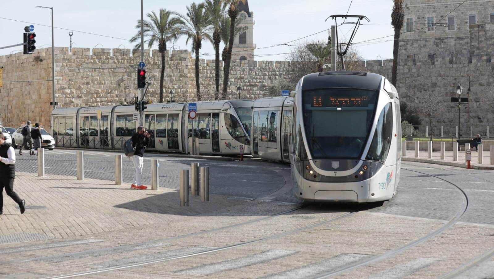 הרכבת הקלה בירושלים: הנדסה לעיר בתנועה